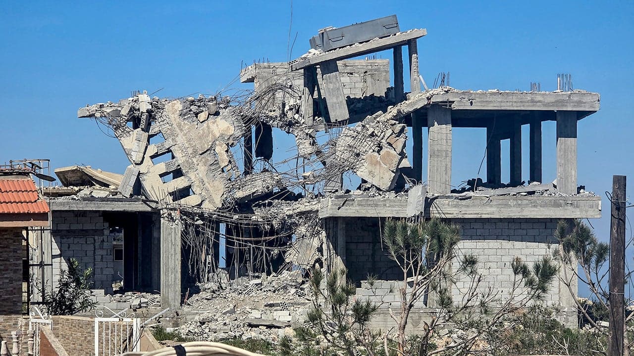 Trump Extends Israel-Lebanon Ceasefire by Three Weeks After Historic Oval Office Meeting