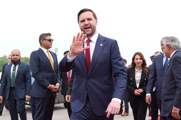 Trump Defies Secret Service Protocol, Sends JD Vance to High-Risk Pakistan Iran Peace Talks