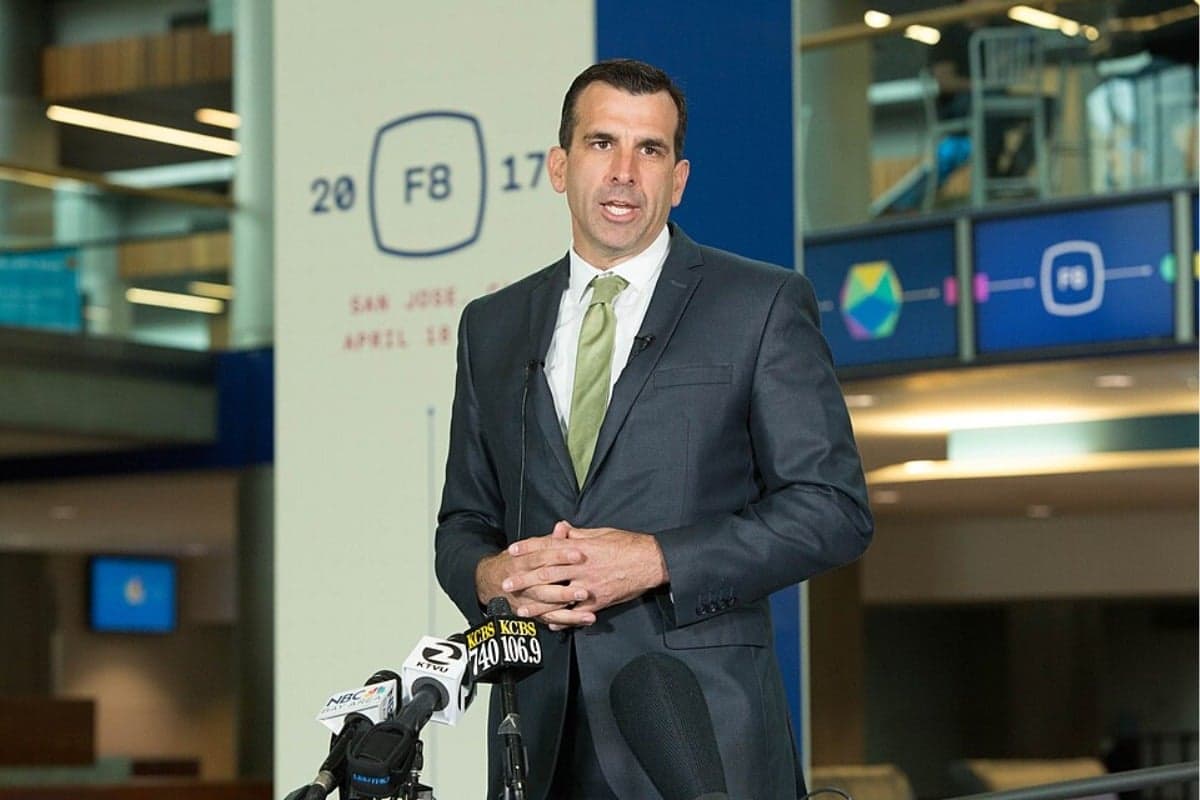 Silicon Valley Democrat Takes Heat for AI Super PAC Money as Tech Giants Push Federal Control